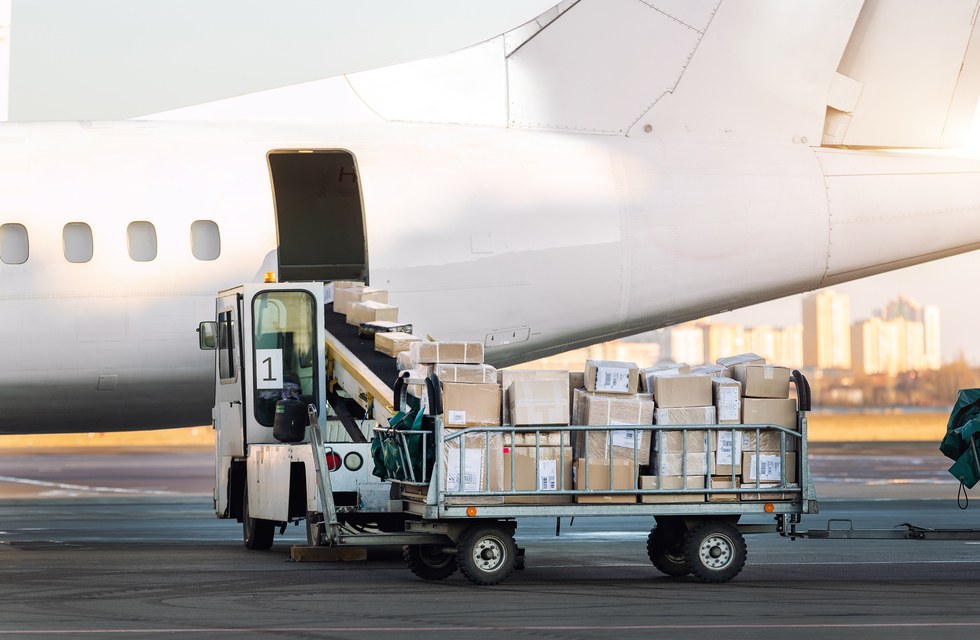 Air Cargo Charters vs. Commercial Freight: How to Choose the Right Fit for Your Business